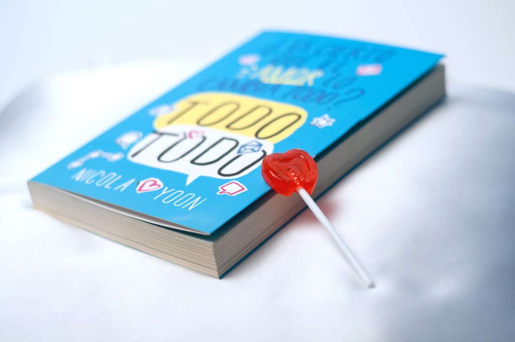 TODO,TODO por Nicola Yoon.